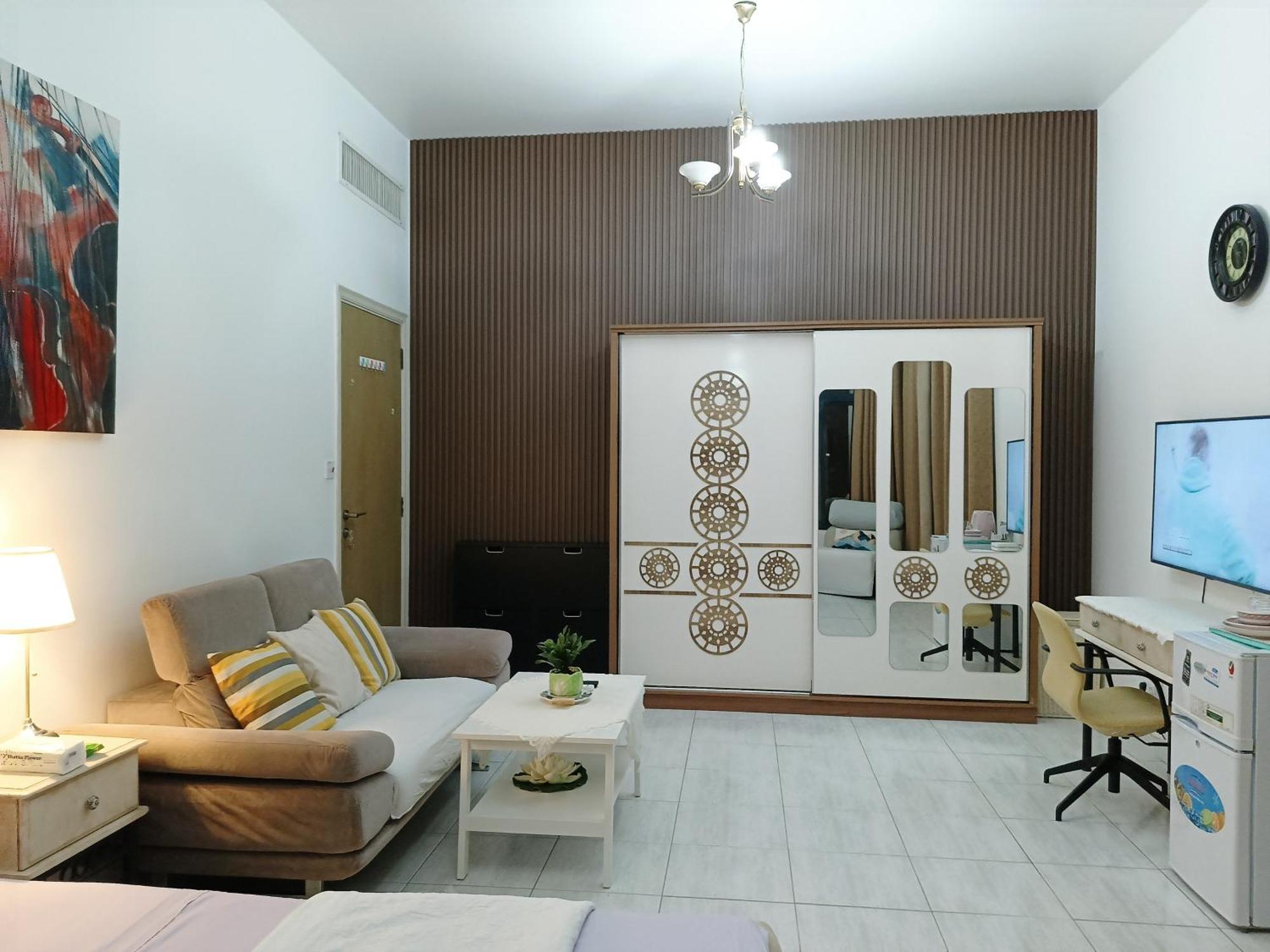Jumeirah Beach Villa Dubai Exterior photo